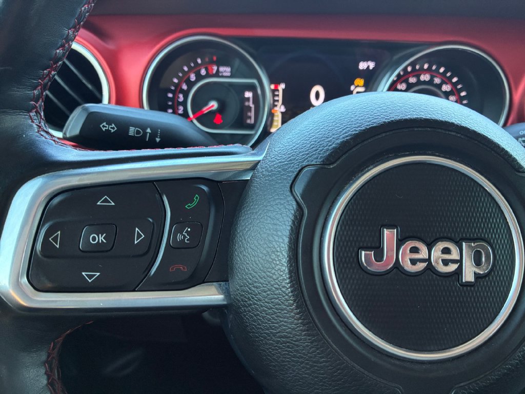 Used 2020 Jeep Wrangler Unlimited Rubicon AWD/4WD image 11