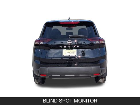 New 2026 Nissan Rogue S image 9
