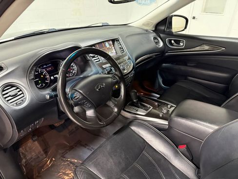 Used 2015 INFINITI QX60 3.5 Sport Utility 4D image 14