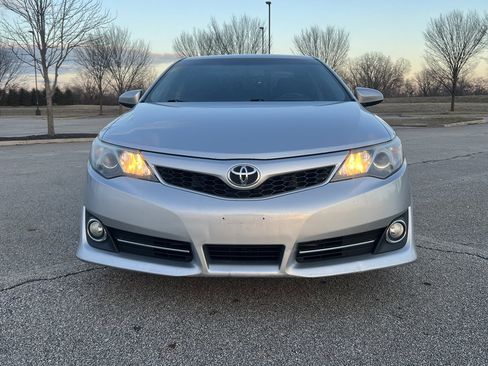 Used 2013 Toyota Camry SE w/ Convenience Pkg image 8