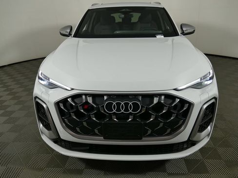 Used 2025 Audi SQ5 Premium Plus w/ Premium Plus Package AWD/4WD image 8