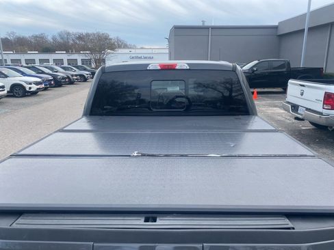 Used 2018 Ford F150 Lariat image 13