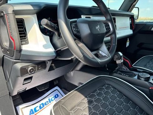 New 2026 Ford Bronco Heritage Edition AWD/4WD image 37