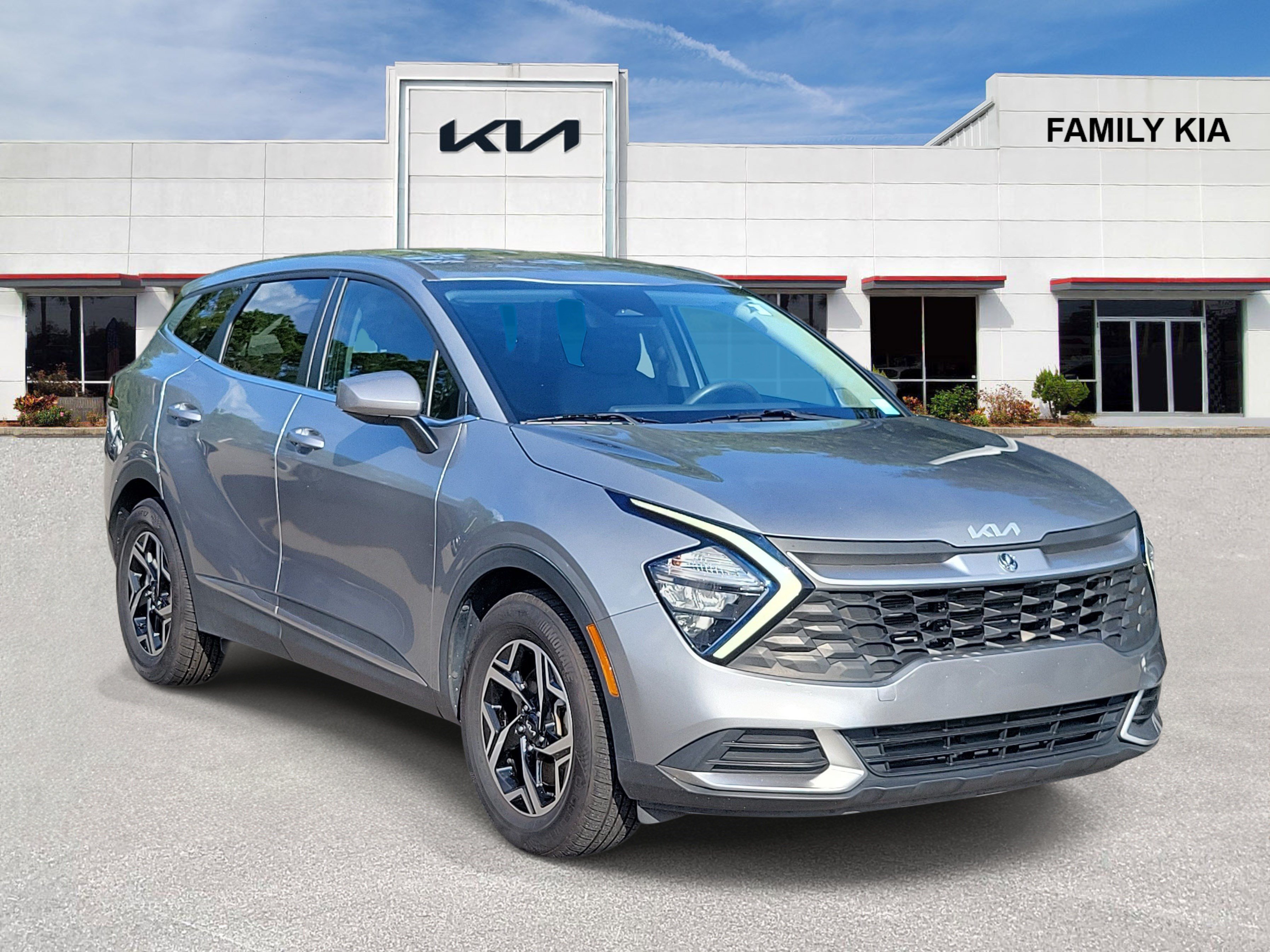 Certified 2023 Kia Sportage LX FWD 360° Tour