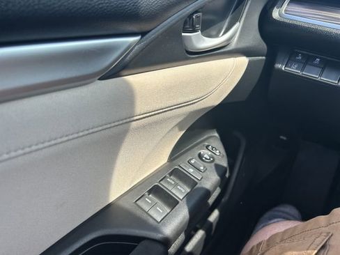 Used 2021 Honda Civic EX image 16