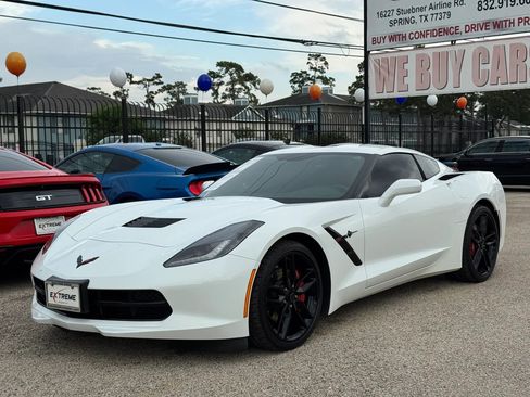 Used 2019 Chevrolet Corvette Stingray Coupe w/ Carbon Flash Badge Package RWD image 6