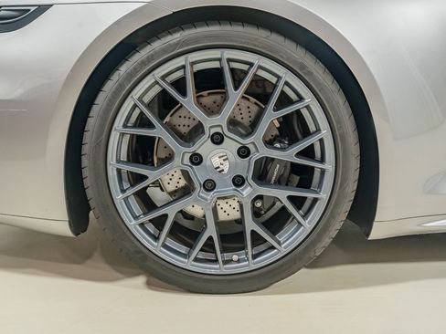Used 2026 Porsche 911 Carrera T w/ Sportdesign Package RWD image 25