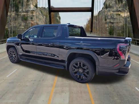 New 2026 GMC Sierra EV Elevation w/ LPO, Elevation Dark Package AWD/4WD image 7