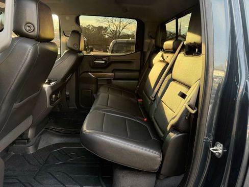 Used 2019 Chevrolet Silverado 1500 LT Trail Boss image 13