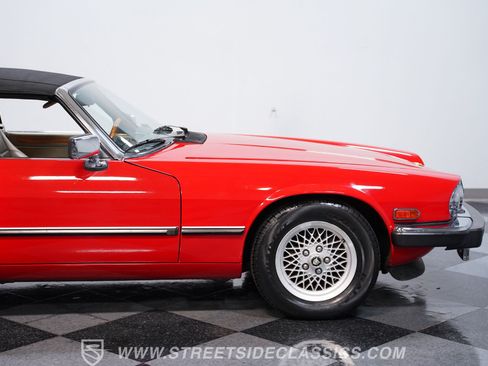 Used 1991 Jaguar XJS V12 Convertible RWD image 24