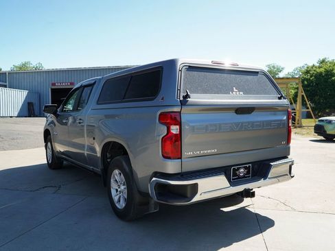 Used 2019 Chevrolet Silverado 1500 LT w/ Texas Edition image 4