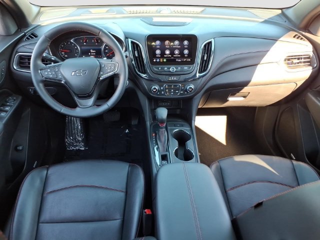 Used 2024 Chevrolet Equinox RS w/ RS Leather Package FWD image 18