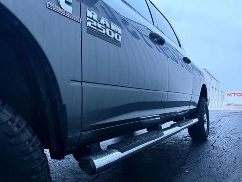 Used 2013 RAM 2500 Tradesman w/ Chrome Appearance Group image 4