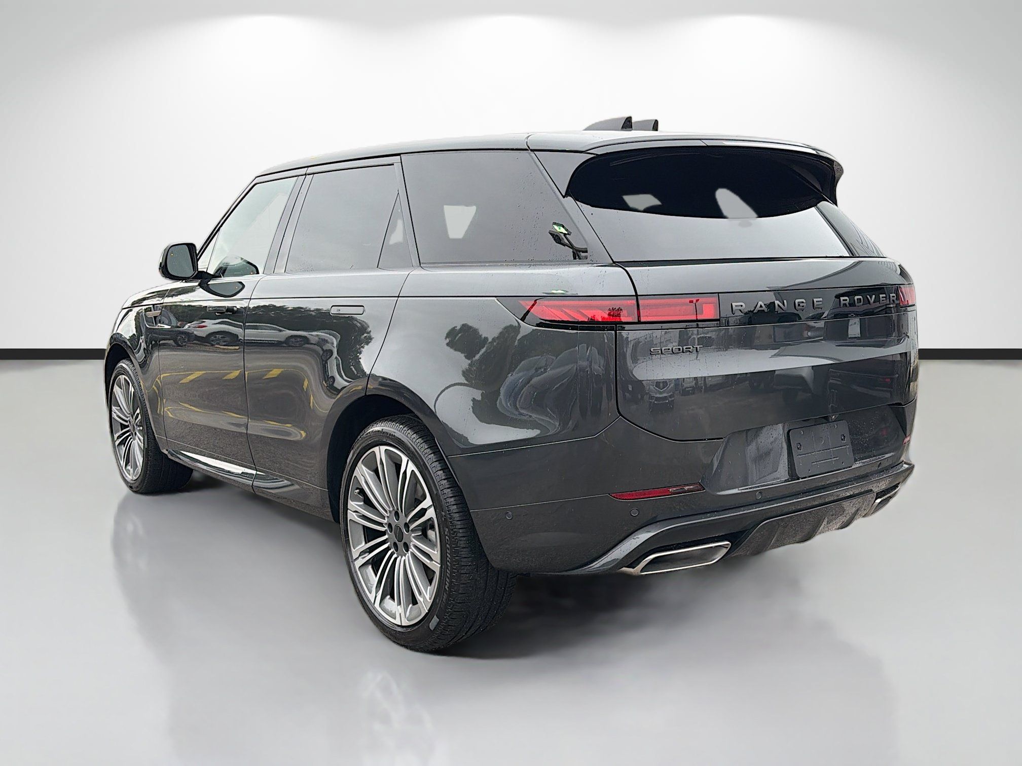 New 2026 Land Rover Range Rover Sport Dynamic SE AWD/4WD image 3