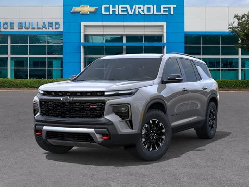 New 2026 Chevrolet Traverse Z71 w/ Driver Confidence Package AWD/4WD image 6