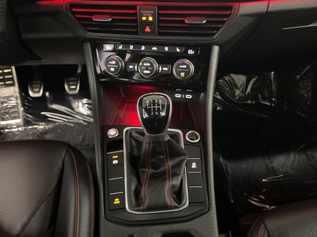 Certified 2024 Volkswagen Jetta GLI Autobahn FWD image 22