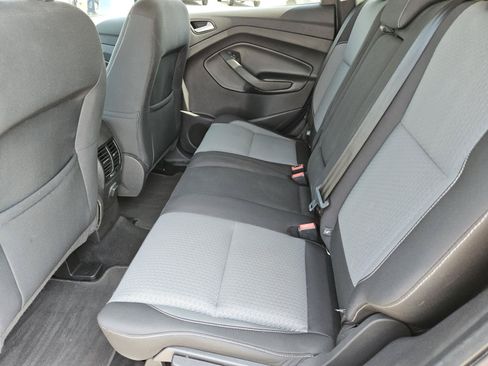 Used 2017 Ford Escape SE FWD image 28