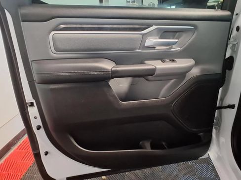 Used 2020 RAM 1500 Big Horn AWD/4WD image 12
