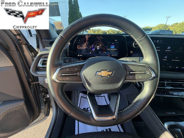 Used 2026 Chevrolet Traverse LT FWD image 17