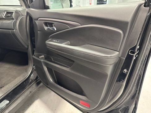 Used 2021 Honda Pilot Special Edition image 36