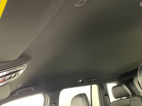 New 2026 Jeep Grand Cherokee 4WD image 7