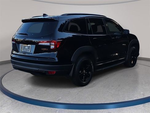 Used 2022 Honda Pilot TrailSport image 6