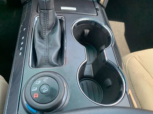 Used 2016 Ford Explorer 4WD image 17