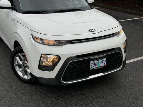 Used 2020 Kia Soul S image 34