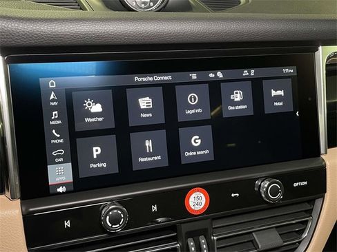 New 2026 Porsche Macan image 30