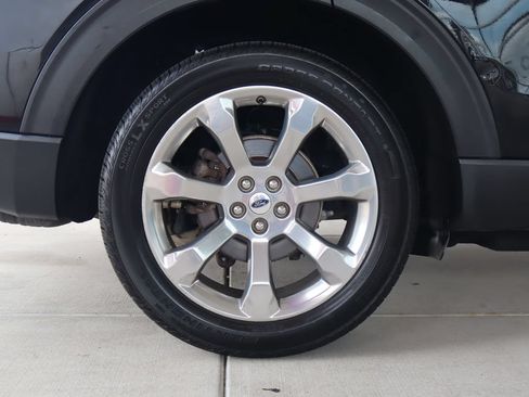 Used 2020 Ford Explorer Platinum w/ Premium Technology Package AWD/4WD image 13