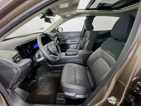 New 2026 Nissan Kicks SV w/ SV Premium Package image 19