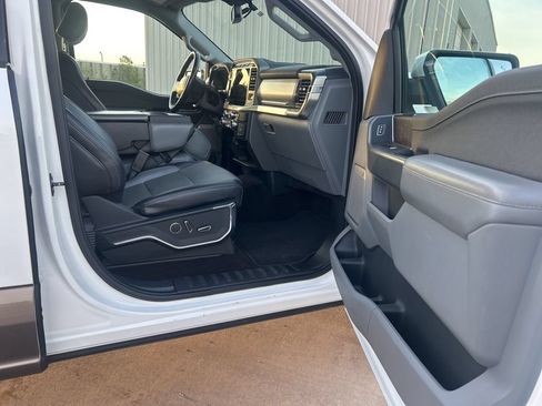 Used 2021 Ford F150 Lariat w/ Equipment Group 501A Mid AWD/4WD image 20
