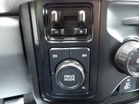 Used 2024 Ford F250 XL w/ STX Appearance Package AWD/4WD image 22