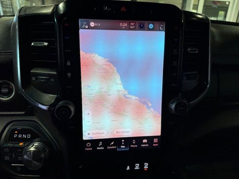 Used 2025 RAM 1500 Laramie image 22