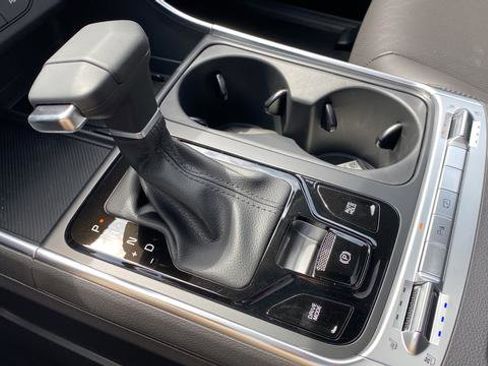 New 2026 Kia Carnival SX FWD image 19