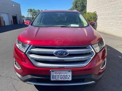 Used 2017 Ford Edge Titanium w/ Technology Package AWD/4WD image 2