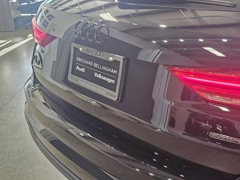 New 2025 Audi Q3 2.0T Premium image 13