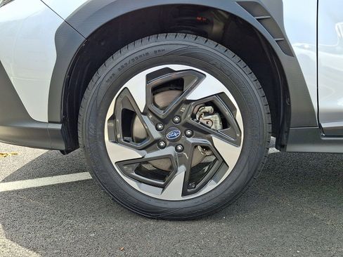 Certified 2024 Subaru Crosstrek 2.5i Limited AWD/4WD image 8