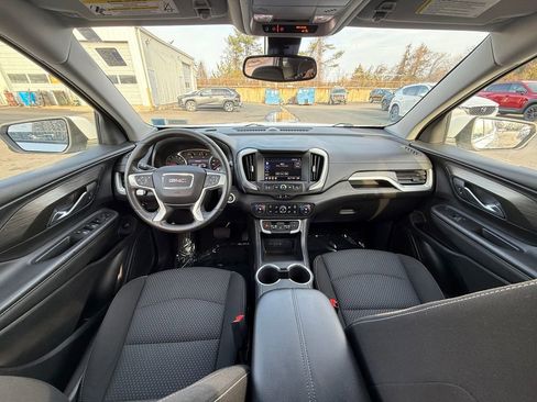 Used 2022 GMC Terrain SLE w/ Driver Convenience Package image 22