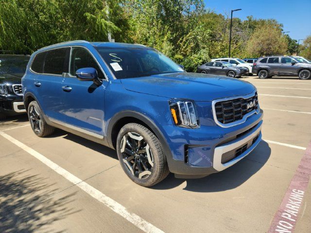 Certified 2024 Kia Telluride S w/ S Sunroof Package AWD/4WD image 1