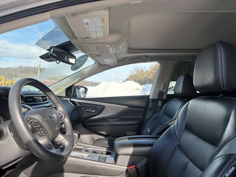 Used 2021 Nissan Murano SL w/ SL Moonroof Package image 12