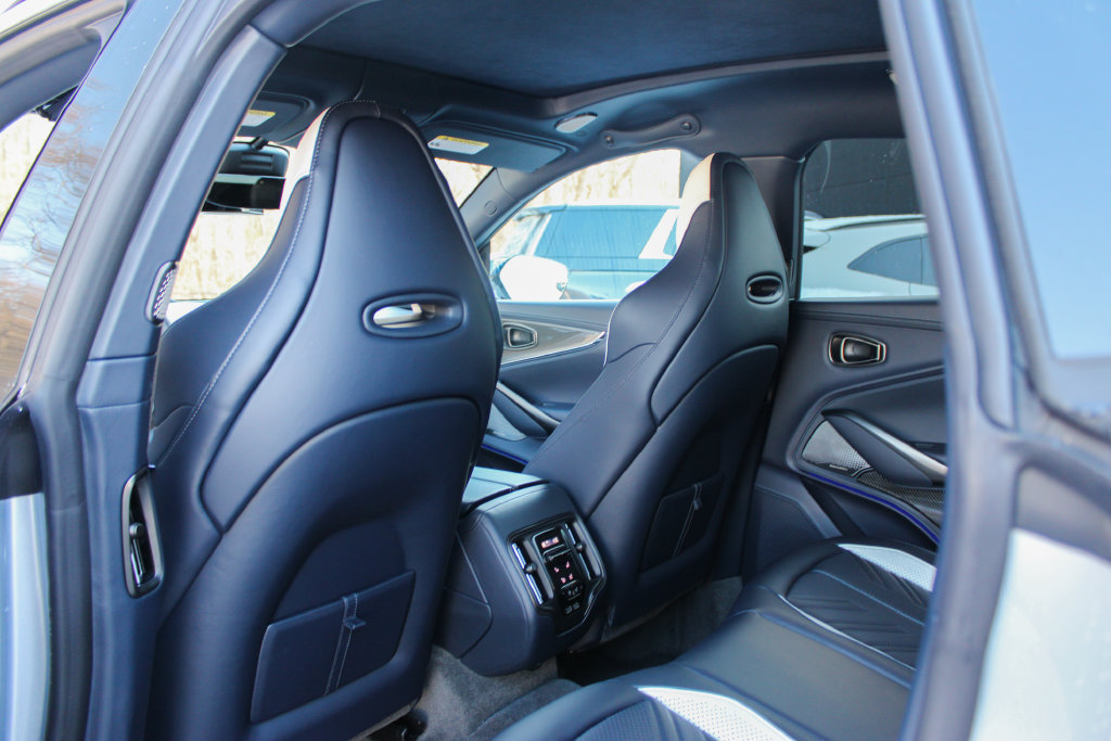 Used 2026 Aston Martin DBX 707 AWD/4WD image 15