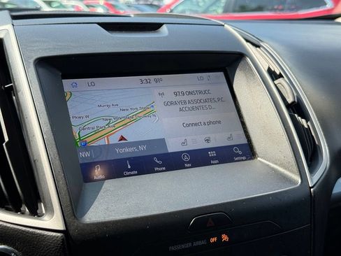 Used 2020 Ford Edge SEL w/ Convenience Package AWD/4WD image 18