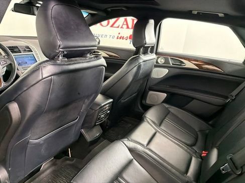 Used 2020 Lincoln MKZ Reserve w/ Luxury Package AWD/4WD image 14