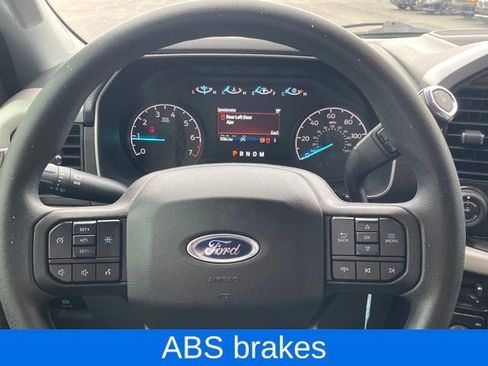 Used 2023 Ford F150 XLT w/ Trailer Tow Package image 9