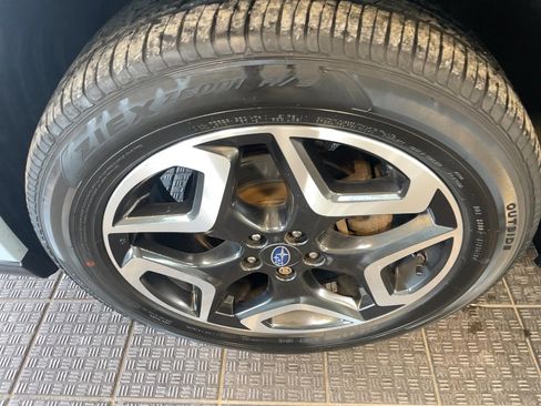 Used 2019 Subaru Crosstrek 2.0i Limited w/ Moonroof Package image 17