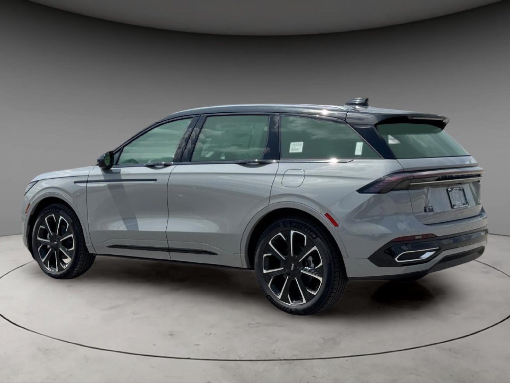 New 2026 Lincoln Nautilus Reserve AWD/4WD image 7