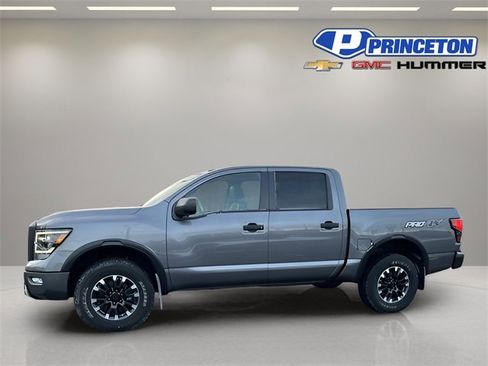 Used 2021 Nissan Titan PRO-4X image 4
