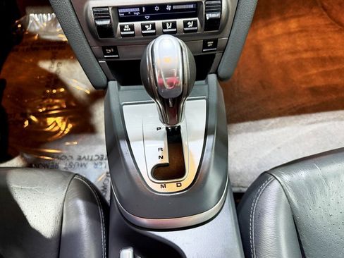 Used 2005 Porsche Boxster S image 18