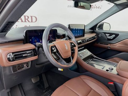 New 2026 Lincoln Aviator Reserve RWD image 9